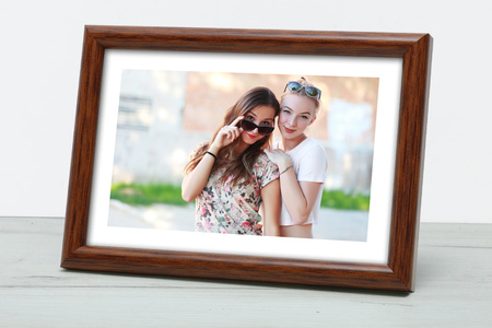 Ramka drewniana na zdjęcia DRWC F 41 10x15 cm