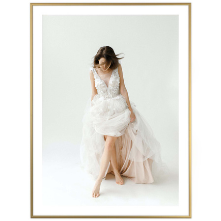 Złota ramka aluminiowa na zdjęcia Royall 60x80 cm