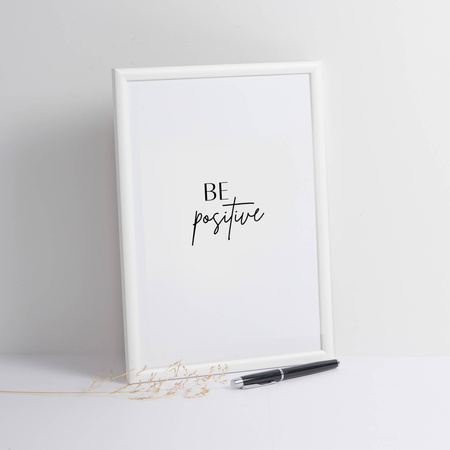 Biała ramka drewniana na zdjęcia EKO 1 24x30 cm