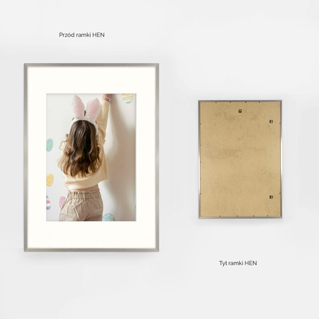 Srebrna ramka na zdjęcia HEN PASS S 70x100 cm z passe partout (50x70 cm)