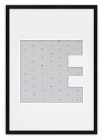 Ramka na zdjęcia LITERKA "E" 21x30 cm czarna z białym passe partout