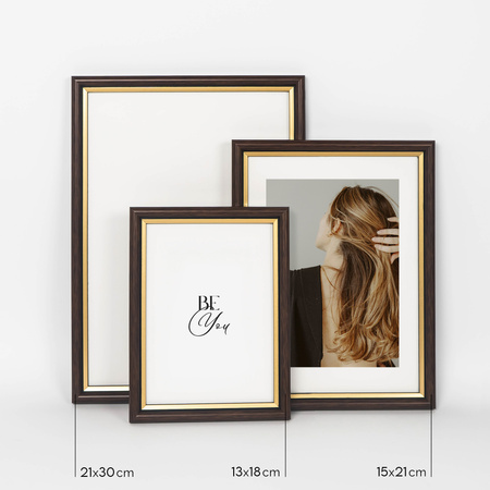 Brązowa ramka drewniana ze złotym paskiem DRI CL 421x30 cm