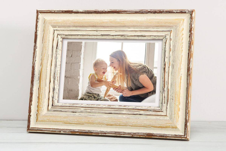 Ramka drewniana na zdjęcia DRZ D 3 24x30 cm