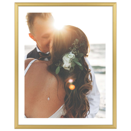 Złota ramka aluminiowa QAL 24x30 cm