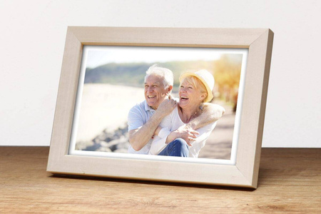 Ramka z drewna surowego na zdjęcia SUR B 10x15 cm