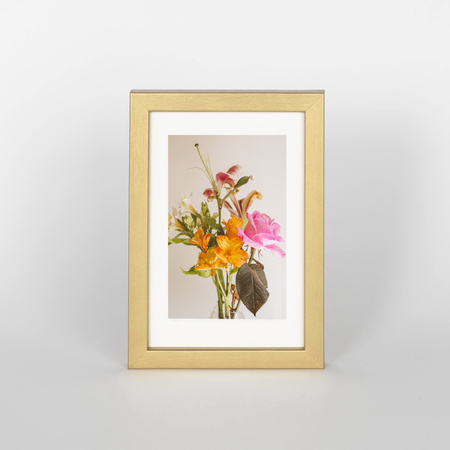 Pakiet 5 szt. złotych ramek drewnianych na zdjęcia PINIA Z 10x15 cm