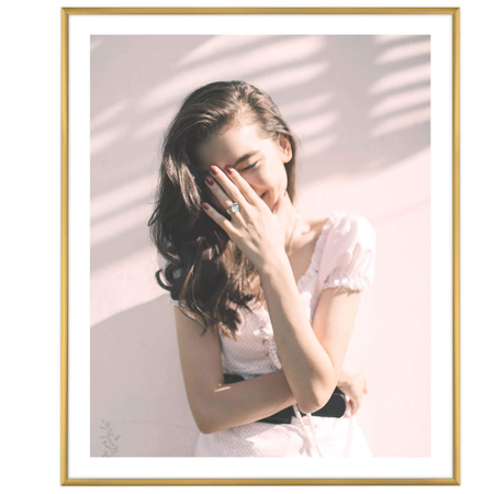 Złota ramka aluminiowa QAL 50x60 cm