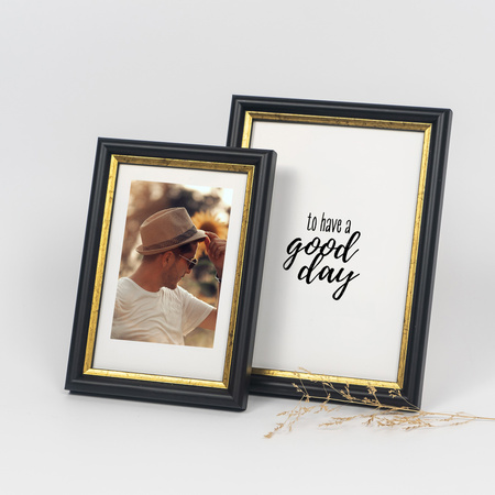 Czarna ramka drewniana ze złotym paskiem DRI CL 2 10x15 cm