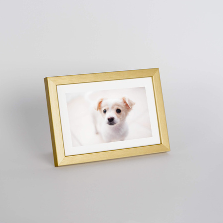 Złota ramka drewniana na zdjęcia PINIA Z 10x15 cm