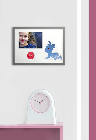 Ramka na zdjęcia do pokoju dziecięcego 21x30 cm szara z białym passe partout