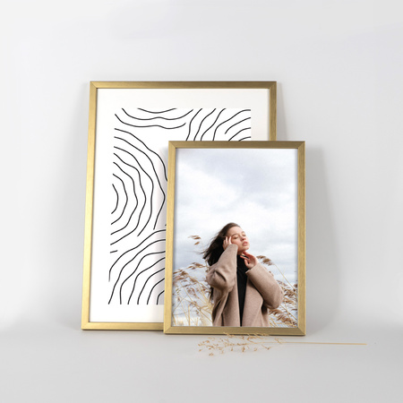 Pakiet 5 szt. złotych ramek drewnianych na zdjęcia PINIA Z 21x30