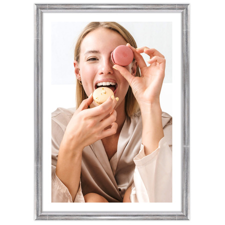 Srebrna ramka drewniana na zdjęcia EKO S2 18x24 cm