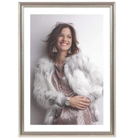 Srebrna ramka drewniana na zdjęcia DRWA FS 21x30 cm