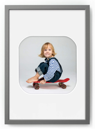 Ramka na zdjęcia CYFERKA "0" 21x30 cm szara z białym passe partout