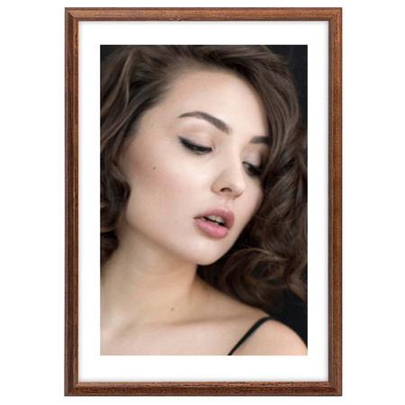 Brązowa ramka drewniana DRWA 4 24x30 cm