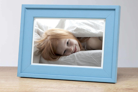 Ramka drewniana na zdjęcia DRL M 11 21x30 cm