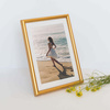 Ramka drewniana na zdjęcia DRWC F Z złota 13x18 cm