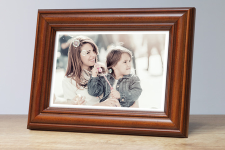 Ramka drewniana na zdjęcia DRL F 03 50x70 cm