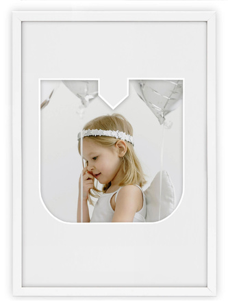 Ramka na zdjęcia LITERKA "U" 21x30 cm biała z białym passe partout