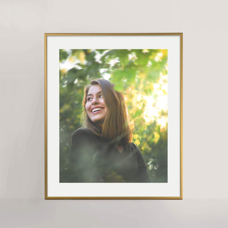 Złota ramka aluminiowa na zdjęcia Royall 50x60 cm