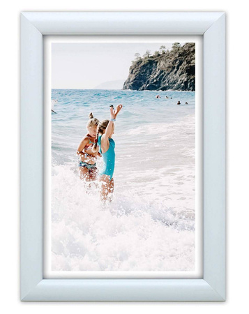 Biała ramka drewniana na zdjęcia EKO 1 13x18 cm