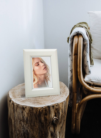 Ramka drewniana na zdjęcia DRZ A 04 50x70 cm