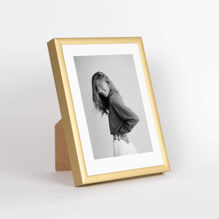 Złota ramka aluminiowa na zdjęcia Royall 13x18 cm