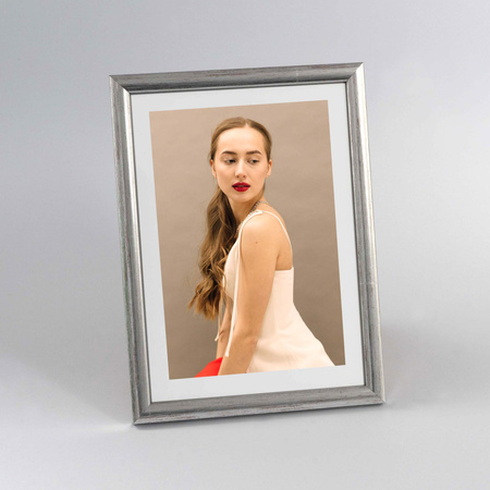 Srebrna ramka drewniana na zdjęcia EKO S2 18x24 cm