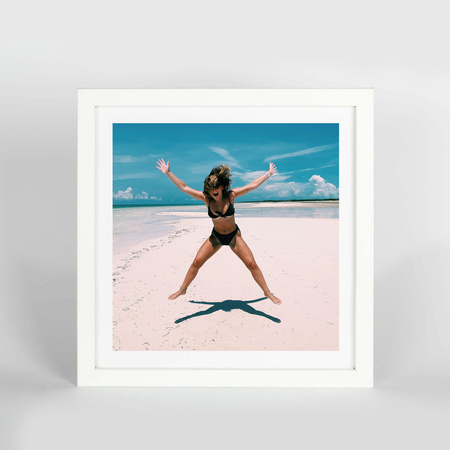 Biała ramka na zdjęcia KEA 1 30x30 cm