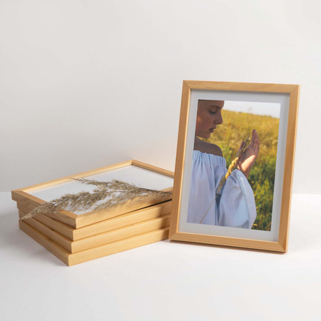 Pakiet 5 szt. naturalnych ramek drewnianych na zdjęcia PINIA 0 21x30 cm