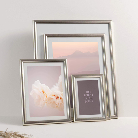 Srebrna ramka drewniana na zdjęcia DRWA FS 5x7 cm