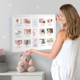 Ramka na zdjęcia kalendarz PIERWSZY ROCZEK DZIECKA - DZIEWCZYNKA 30x40 cm z passe partout