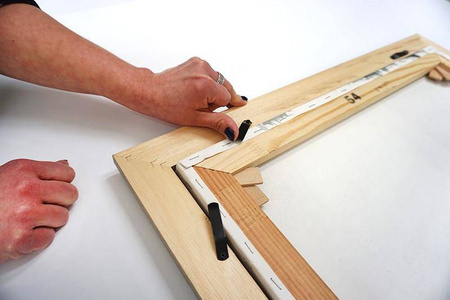 Zestaw sprężyn do montażu podobrazi