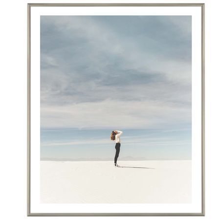 Srebrna ramka aluminiowa na zdjęcia Royall 50x60 cm