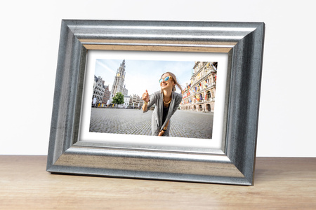 Ramka drewniana na zdjęcia DRL N S 30x45 cm