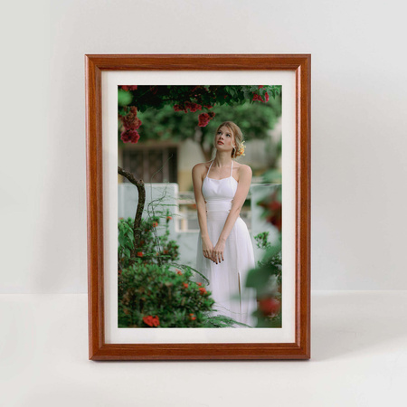 Pakiet 5 szt. ramek drewnianych na zdjęcia kolor mahoń DRWA 5 13x18 cm