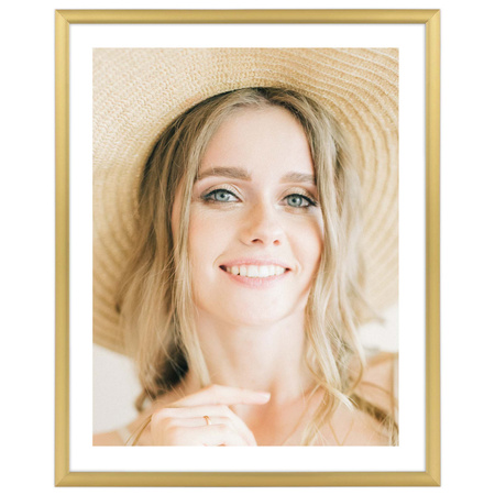 Złota ramka aluminiowa na zdjęcia Royall 24x30 cm