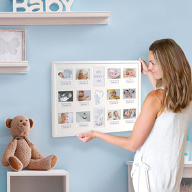 Ramka na zdjęcia kalendarz PIERWSZY ROCZEK DZIECKA - CHŁOPIEC 30x40 cm z passe partout