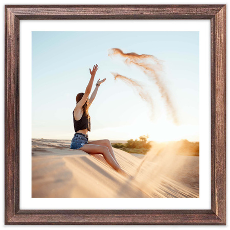 Ciemnobrązowa ramka drewniana DRWA 44 10x10 cm