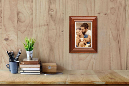 Ramka drewniana na zdjęcia DRL N 3 10x15 cm