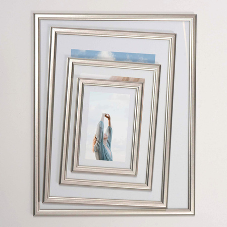 Srebrna ramka drewniana na zdjęcia DRWA FS 15x21 cm