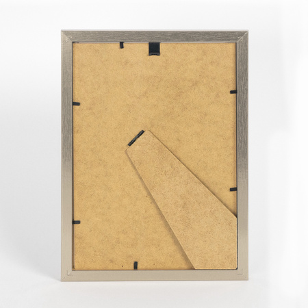 Srebrna ramka na zdjęcia HEN PASS S 21X29,7 cm z passe partout (15x21 cm)