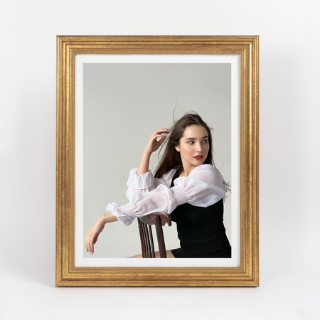 Ramka drewniana złota na zdjęcia DRZG M Z 28x35 cm