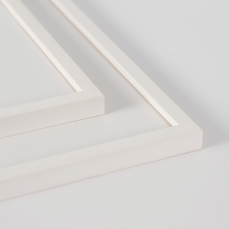 Biała ramka drewniana PINIA 1 21x30 cm