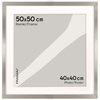 Srebrna ramka na zdjęcia HEN PASS S 50x50 cm z passe partout (40x40 cm)