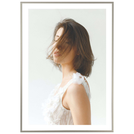 Srebrna ramka aluminiowa na zdjęcia Royall 50x70 cm