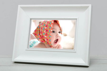 Ramka drewniana na zdjęcia DRZG D 1 18x24 cm