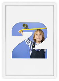 Ramka na zdjęcia CYFERKA "2" 21x30 cm biała z białym passe partout