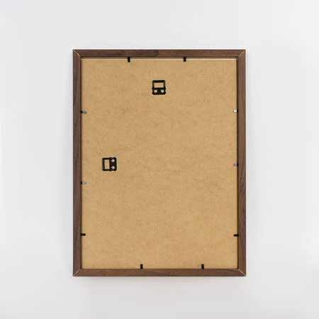 Brązowa ramka na zdjęcia HEN PASS 4 30x40 cm z passe partout (21x30 cm)