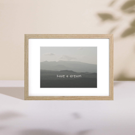 Ramka w kolorze dębowym z passe partout na zdjęcia EXPO 00 20x20 cm (11,5x11,5 cm)